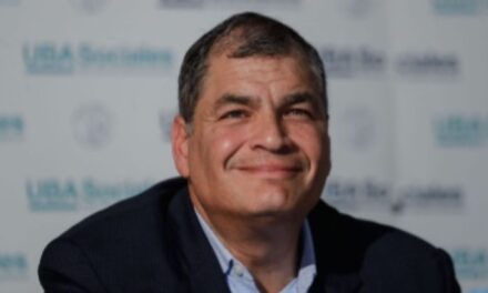 Rafael Correa es el actor político mejor valorado de Ecuador
