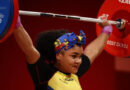 Neisi Dajomes logra tres medallas de oro y rompe récord en el Panamericano de levantamiento de pesas